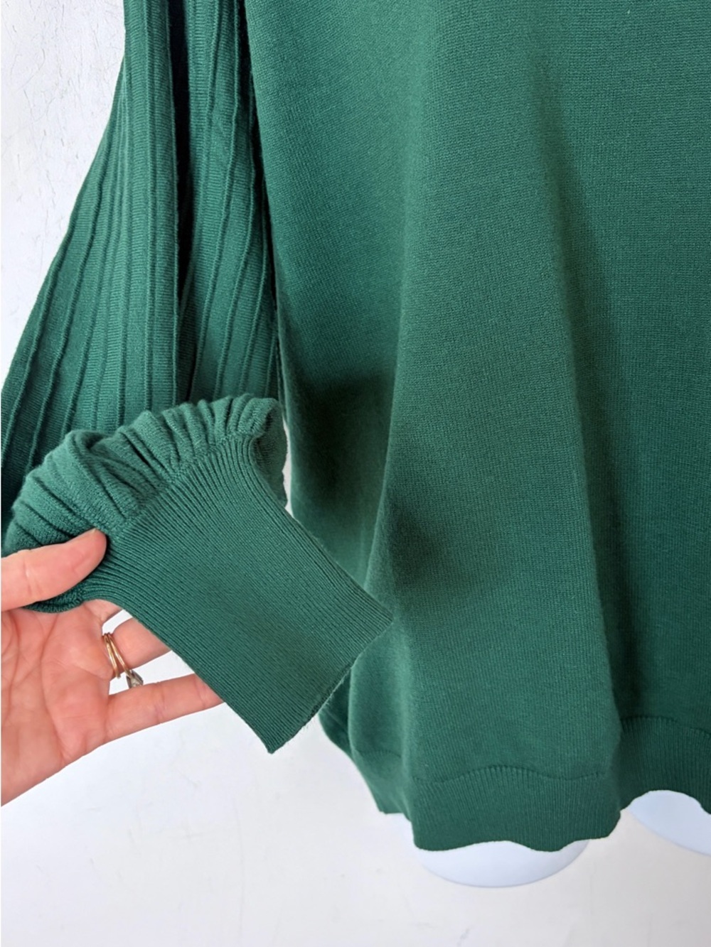 Amazon Women’s Sweater XL Forest Green Crew Neck Pullover Lantern Long Sleeve - Picture 4 of 7